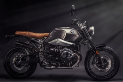 Studio set in the sun